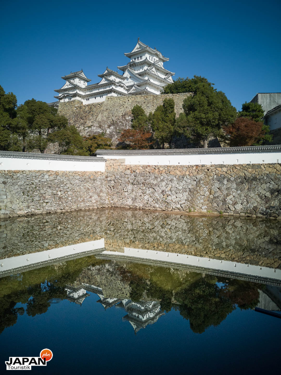 Himeji - Reflektion des Schlosses Himeji