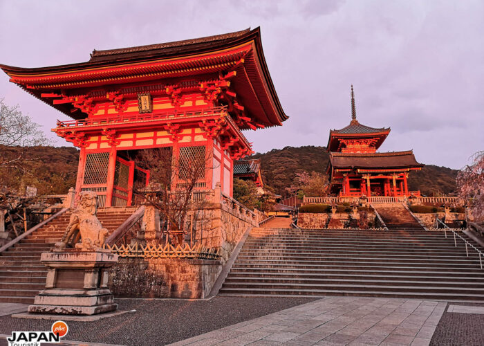 Kyoto - Kiyomizu Tempel im Abendlicht
